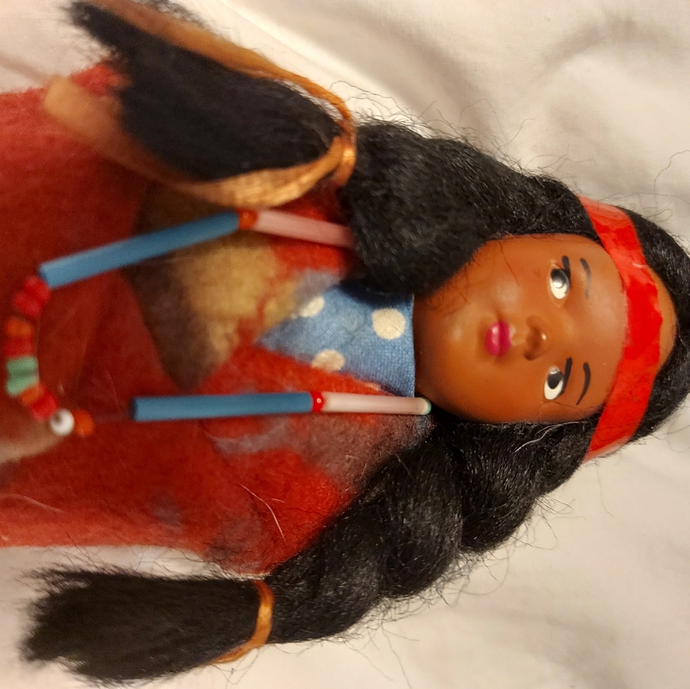 1930s skookum bully good  type doll brand unknown     7 1/4 female
